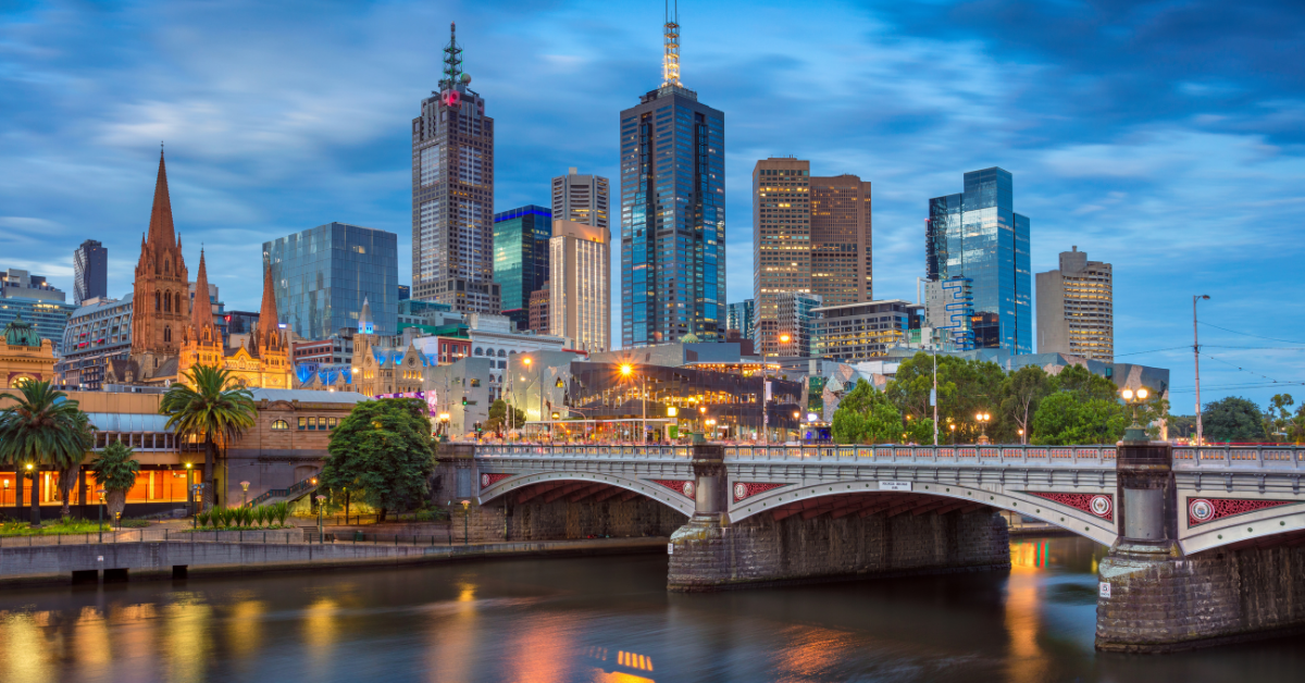 View of the Melbourne CBD overlooking the Yarra River